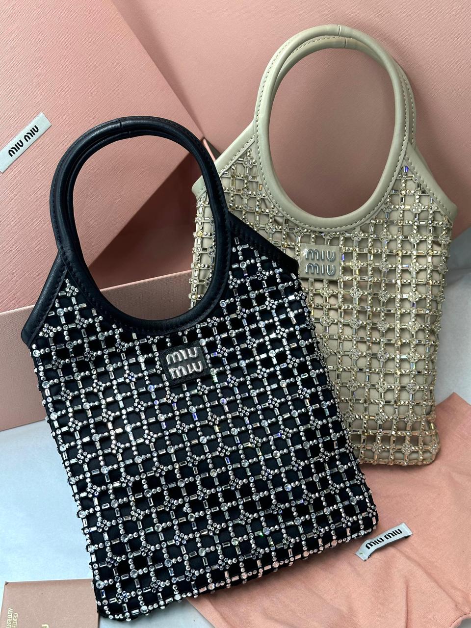 Ladies MIU MIU bags Lilly Onlines