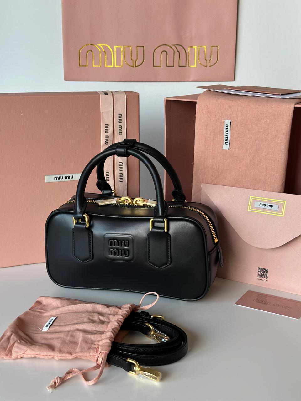 Ladies MIU MIU bags Lilly Onlines