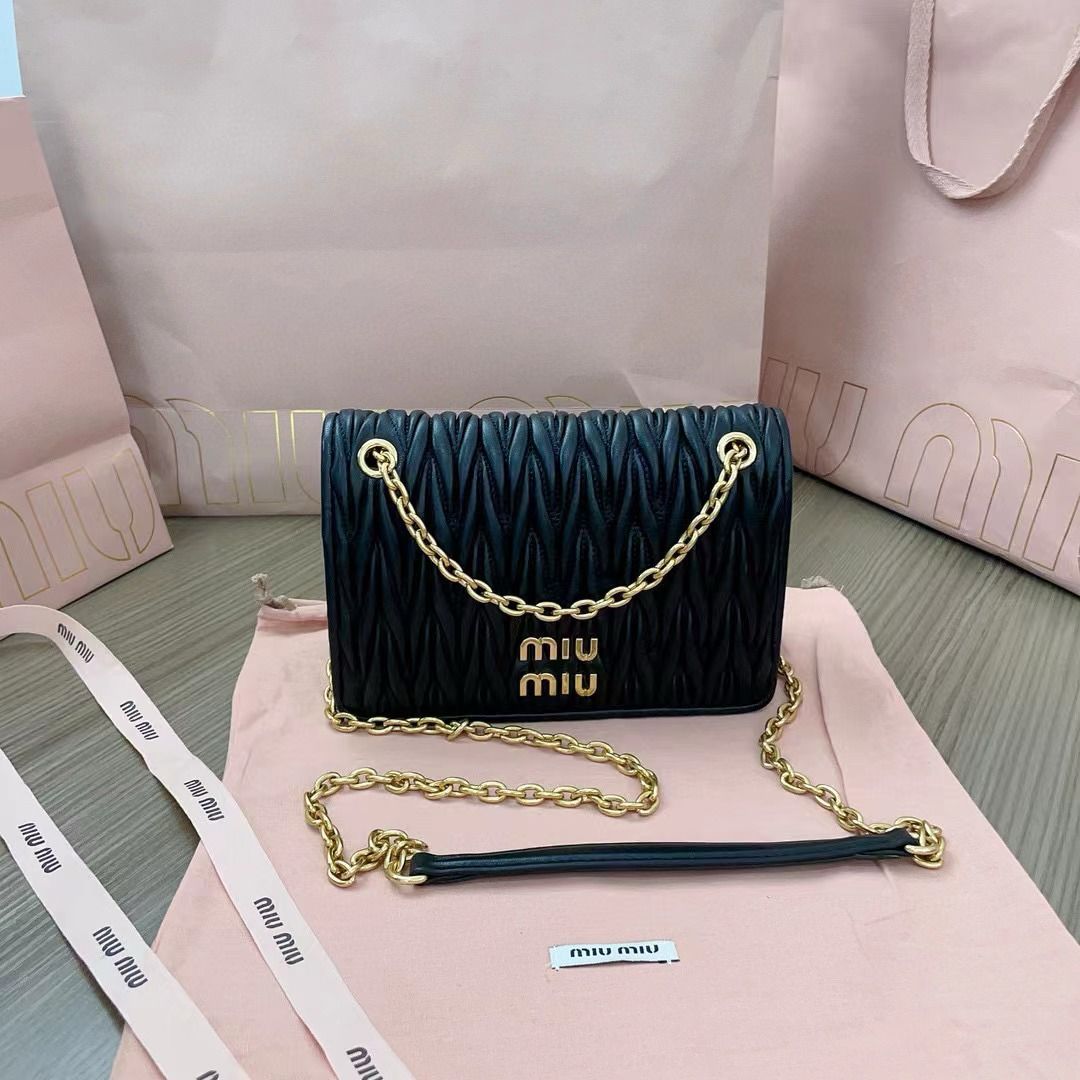 Ladies MIU MIU bags Lilly Onlines