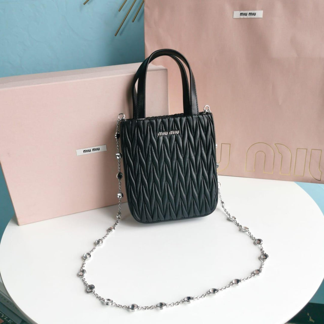 Ladies MIU MIU bags Lilly Onlines