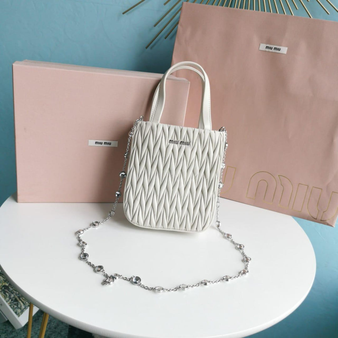 Ladies MIU MIU bags Lilly Onlines