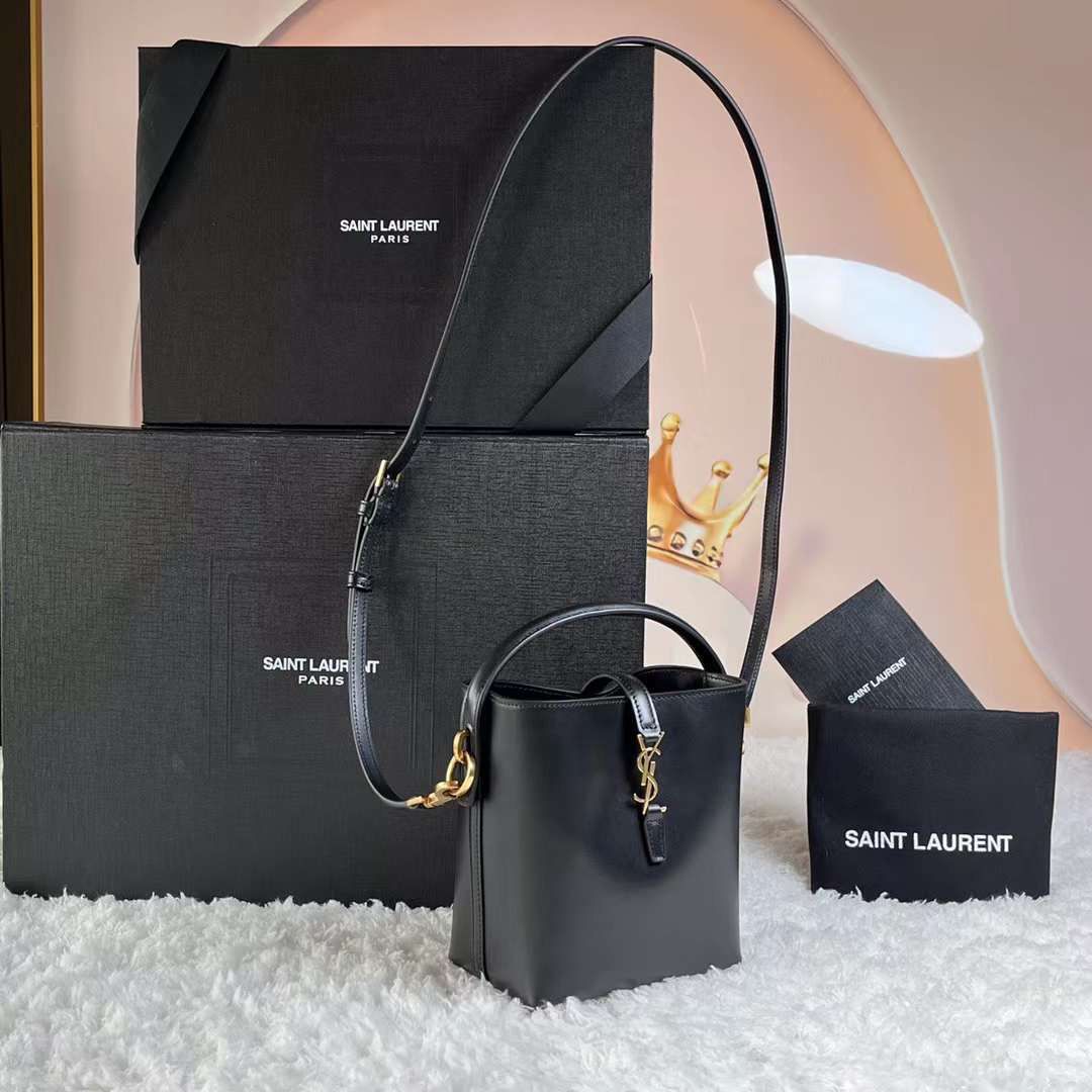 Ladies YSL bags Lilly Onlines
