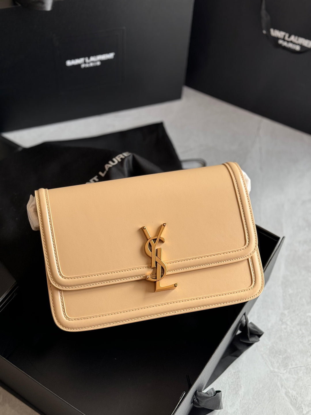 Ladies YSL bags Lilly Onlines