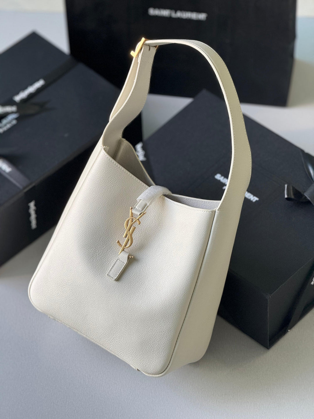 Ladies YSL bags Lilly Onlines