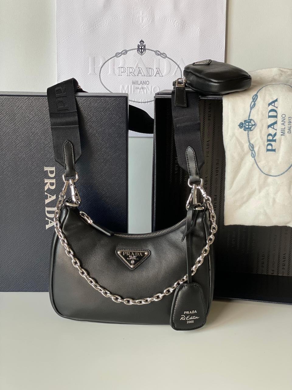 Ladies Prada bags Lilly Onlines