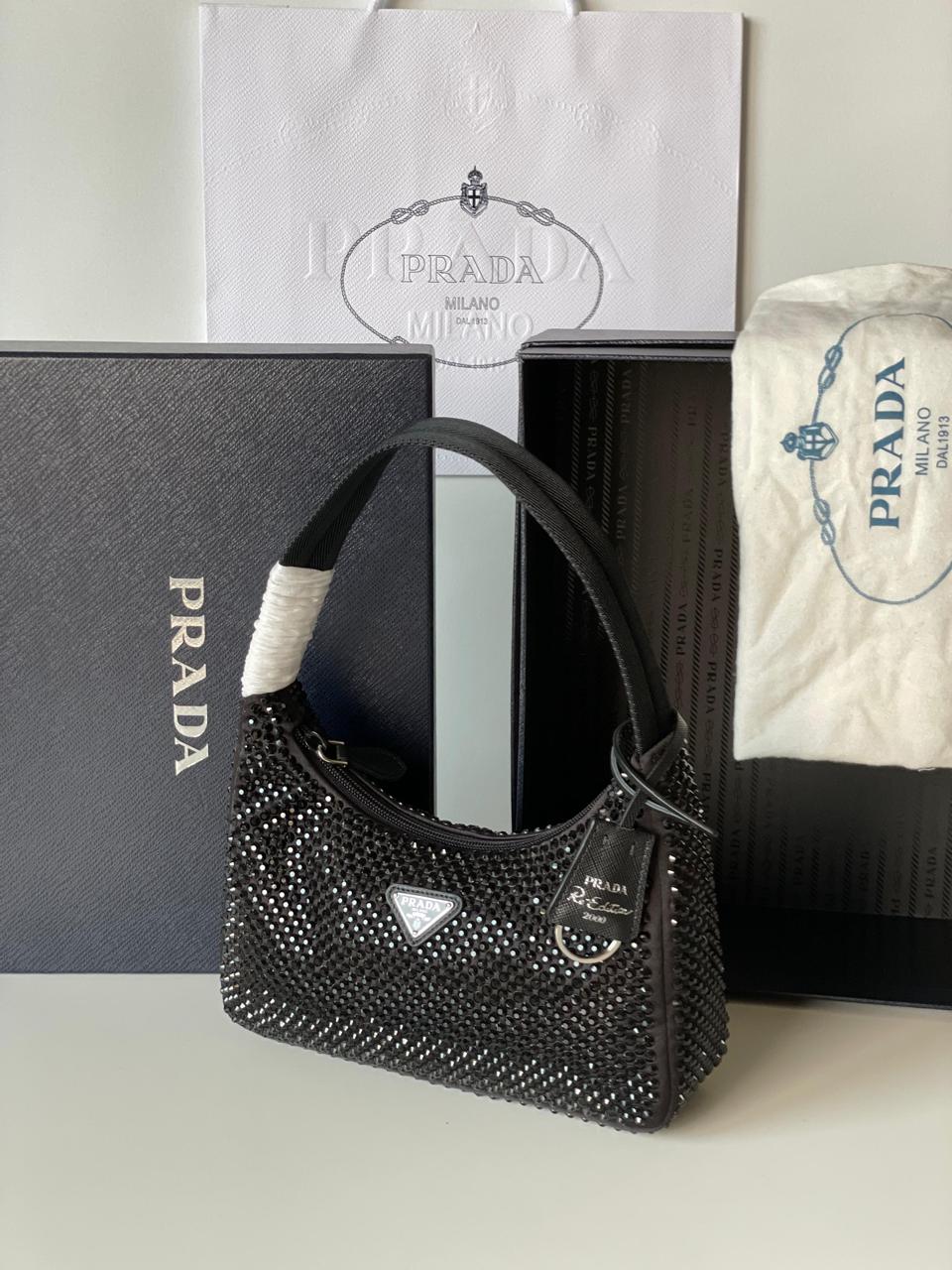 Ladies Prada bags Lilly Onlines