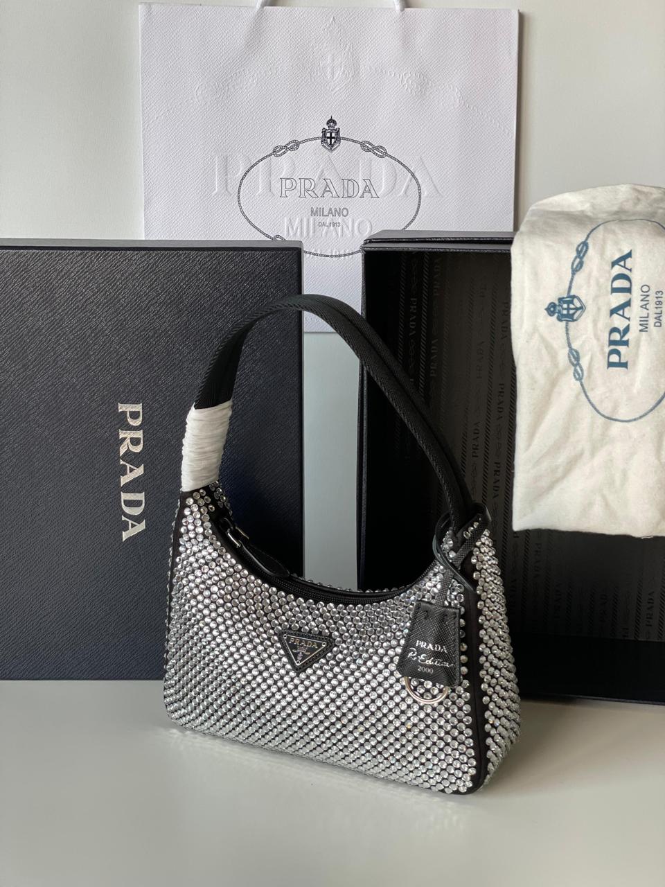Ladies Prada bags Lilly Onlines