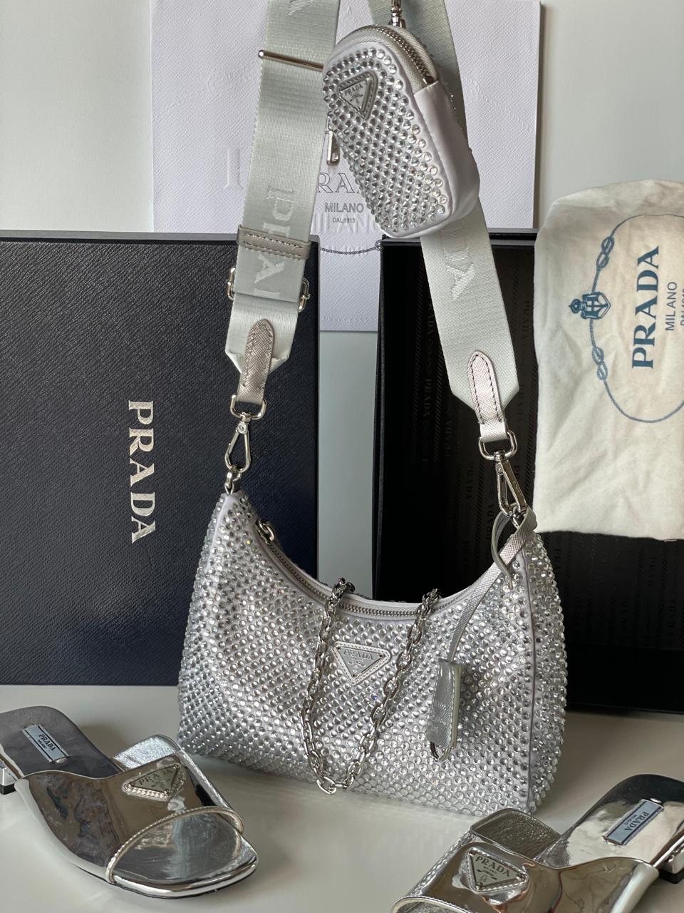 Ladies Prada bags Lilly Onlines