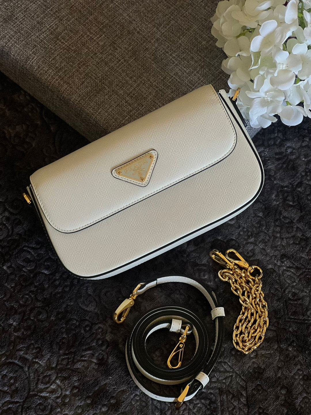 Ladies Prada bags Lilly Onlines
