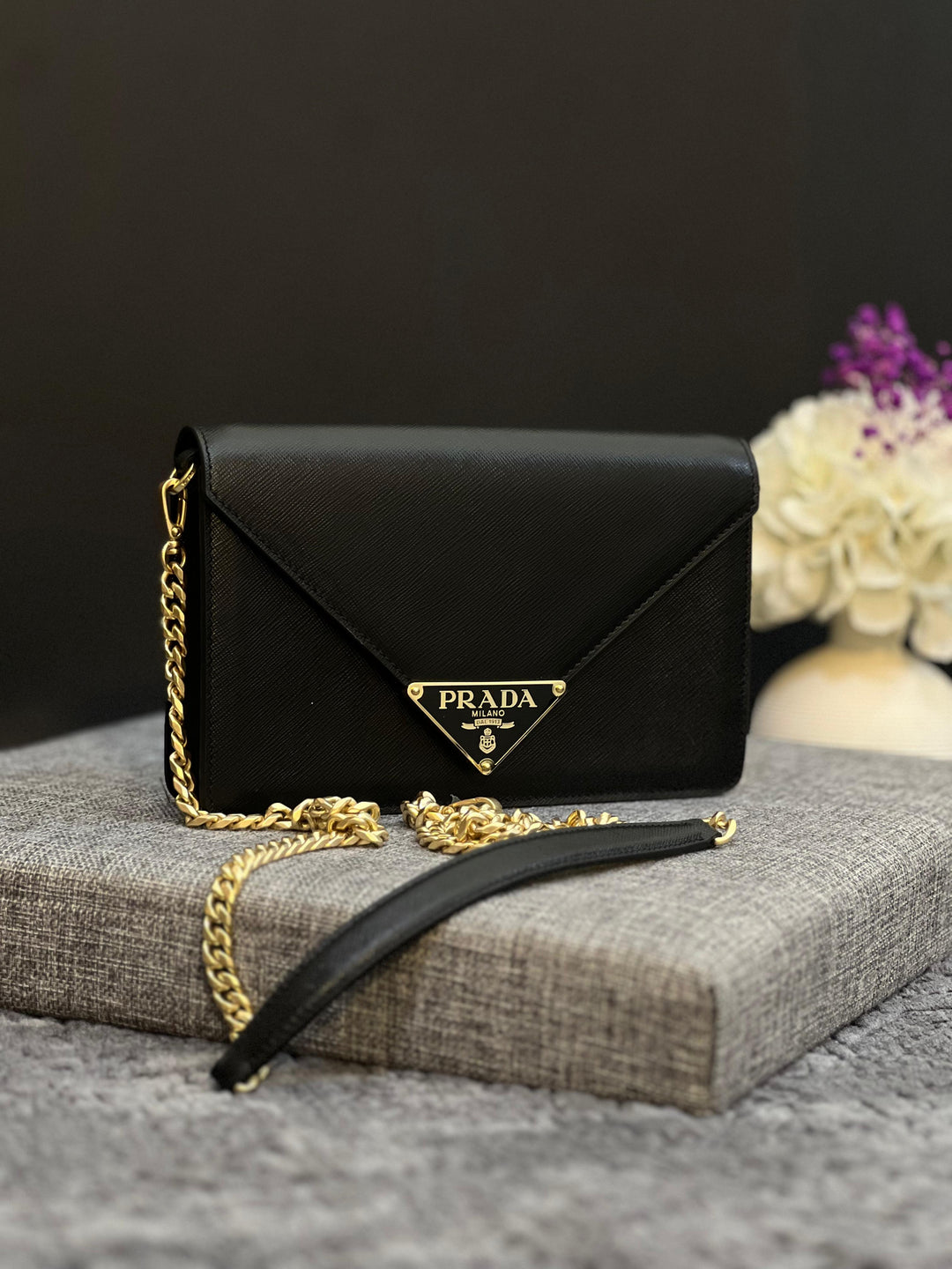 Ladies Prada bags Lilly Onlines