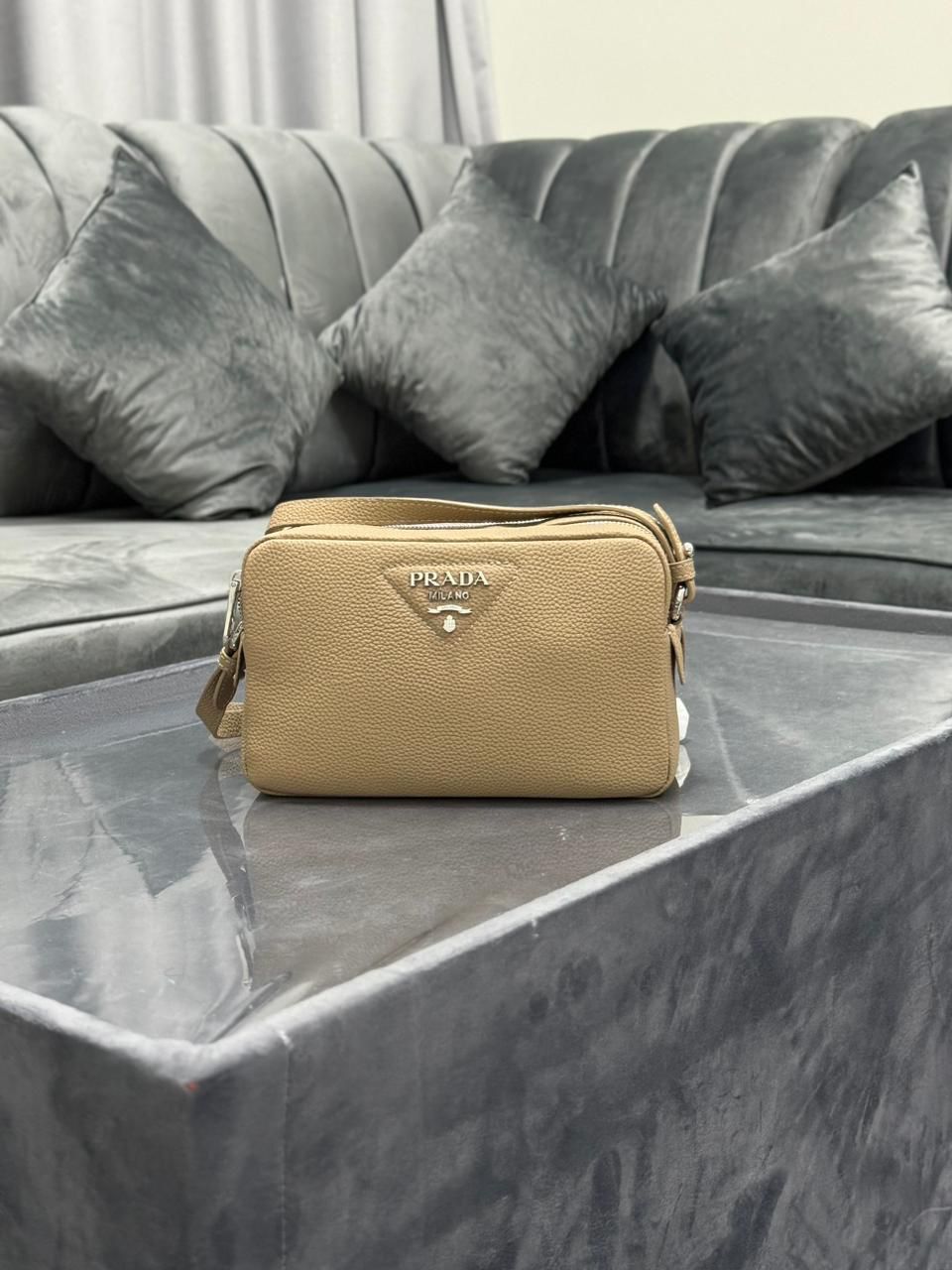 Ladies Prada bags Lilly Onlines
