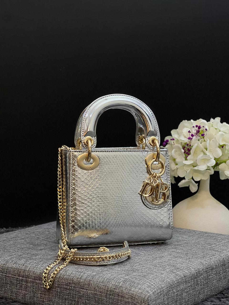 Ladies  Dior bags Lilly Onlines
