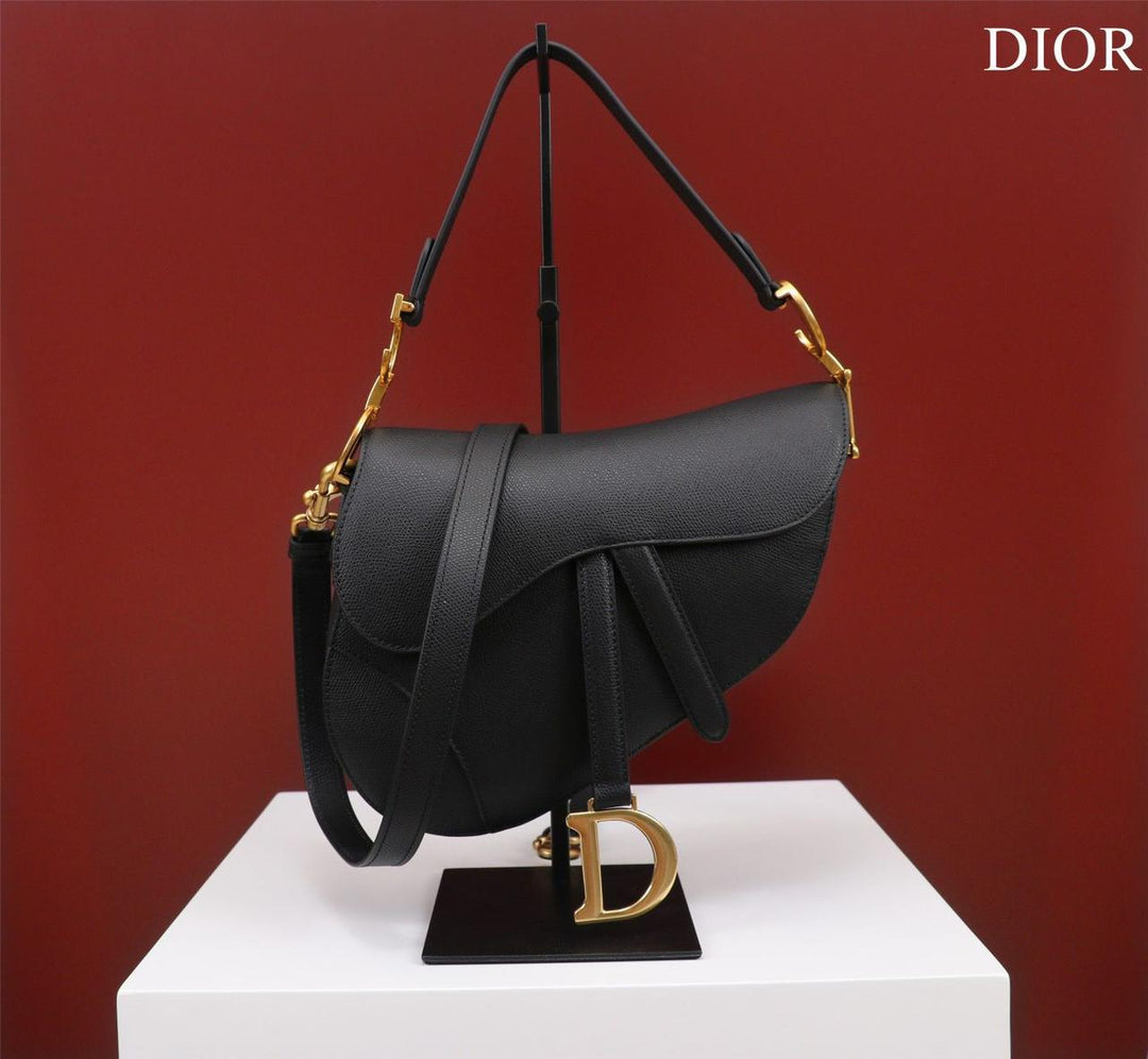 Ladies  Dior bags Lilly Onlines