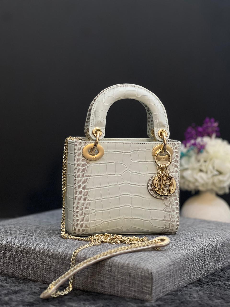 Ladies  Dior bags Lilly Onlines