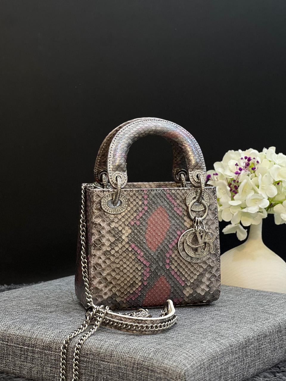 Ladies  Dior bags Lilly Onlines
