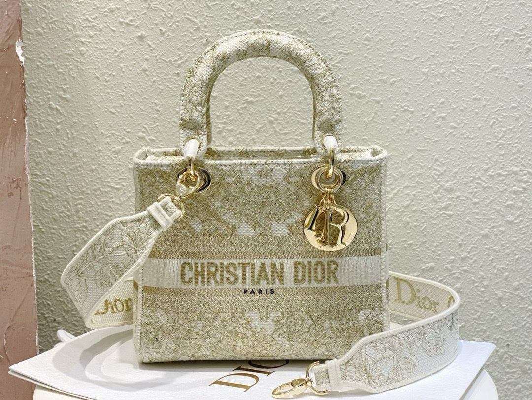 Ladies  Dior bags Lilly Onlines