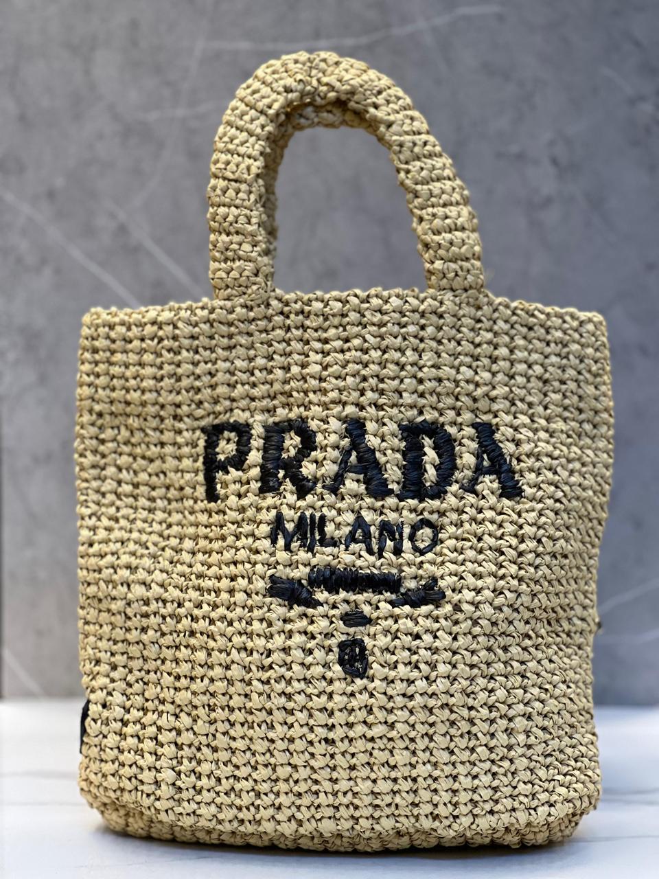Ladies Prada bags Lilly Onlines