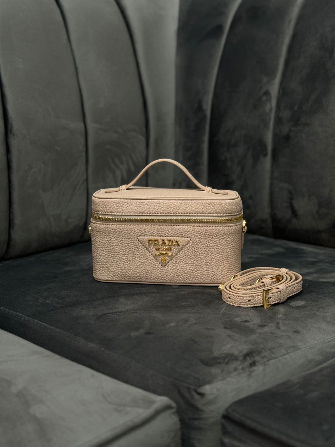 Ladies Prada bags Lilly Onlines