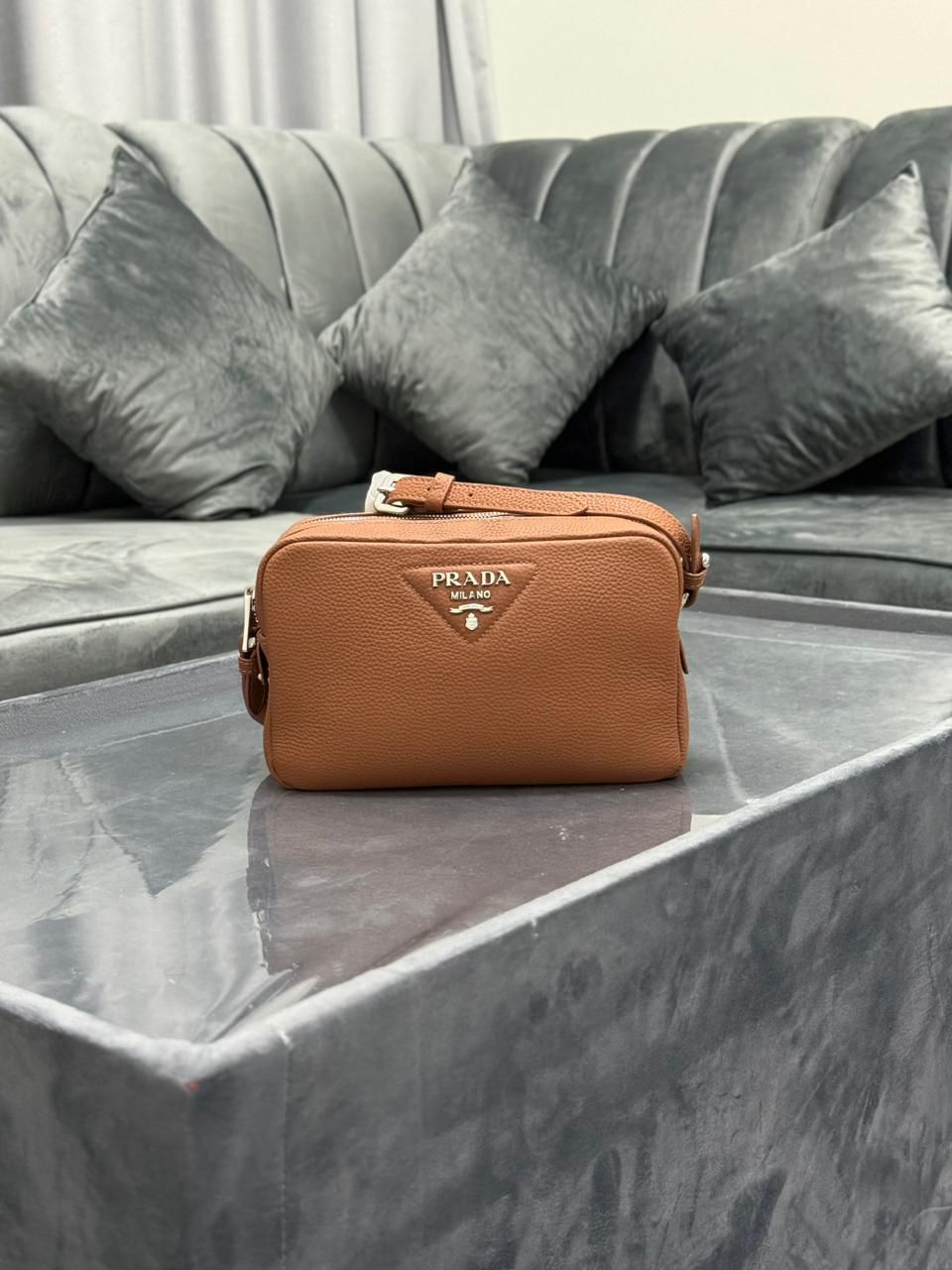 Ladies Prada bags Lilly Onlines