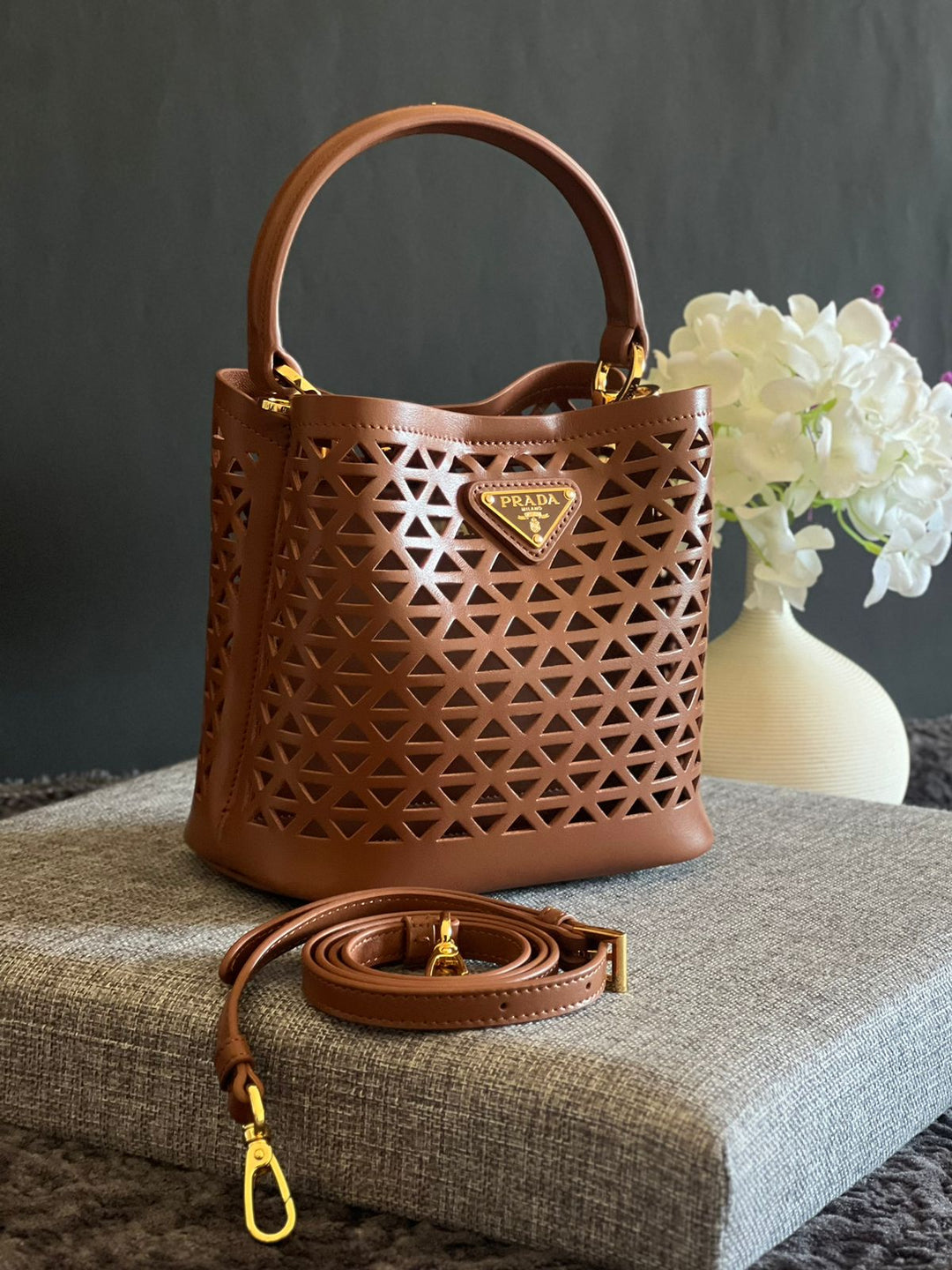 Ladies Prada bags Lilly Onlines