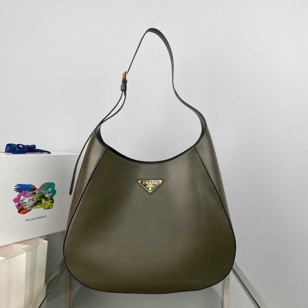 Ladies Prada bags Lilly Onlines