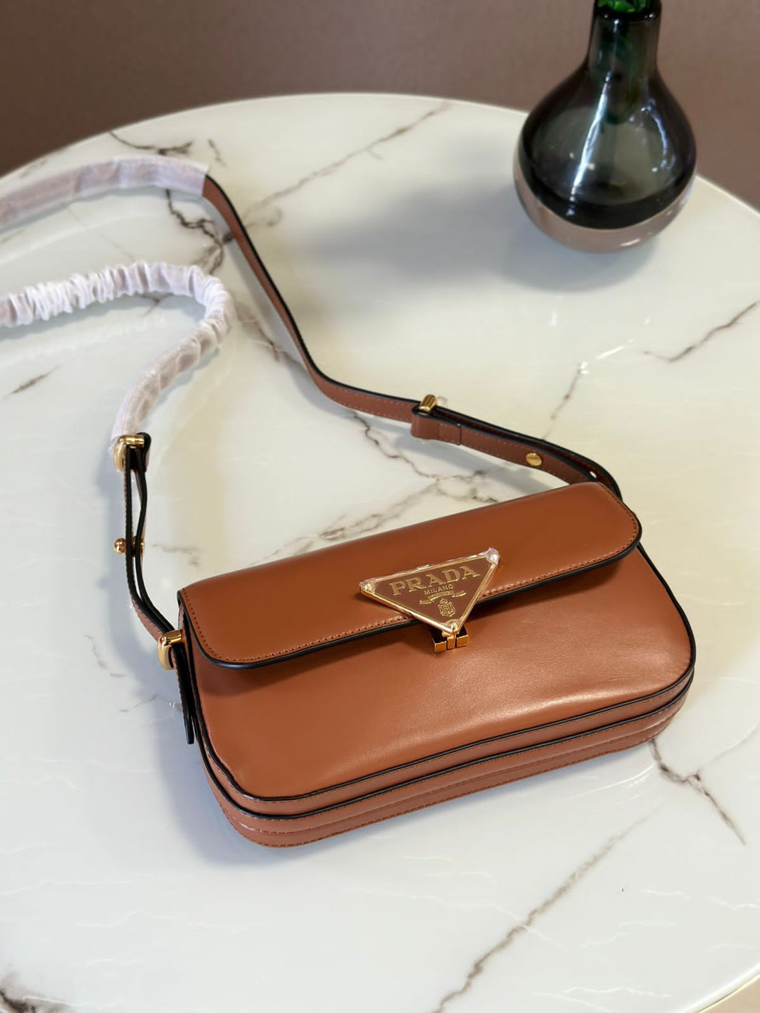 Ladies Prada bags Lilly Onlines