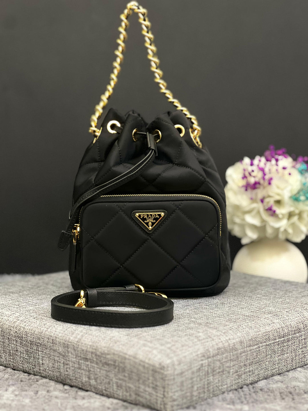 Ladies Prada bags Lilly Onlines