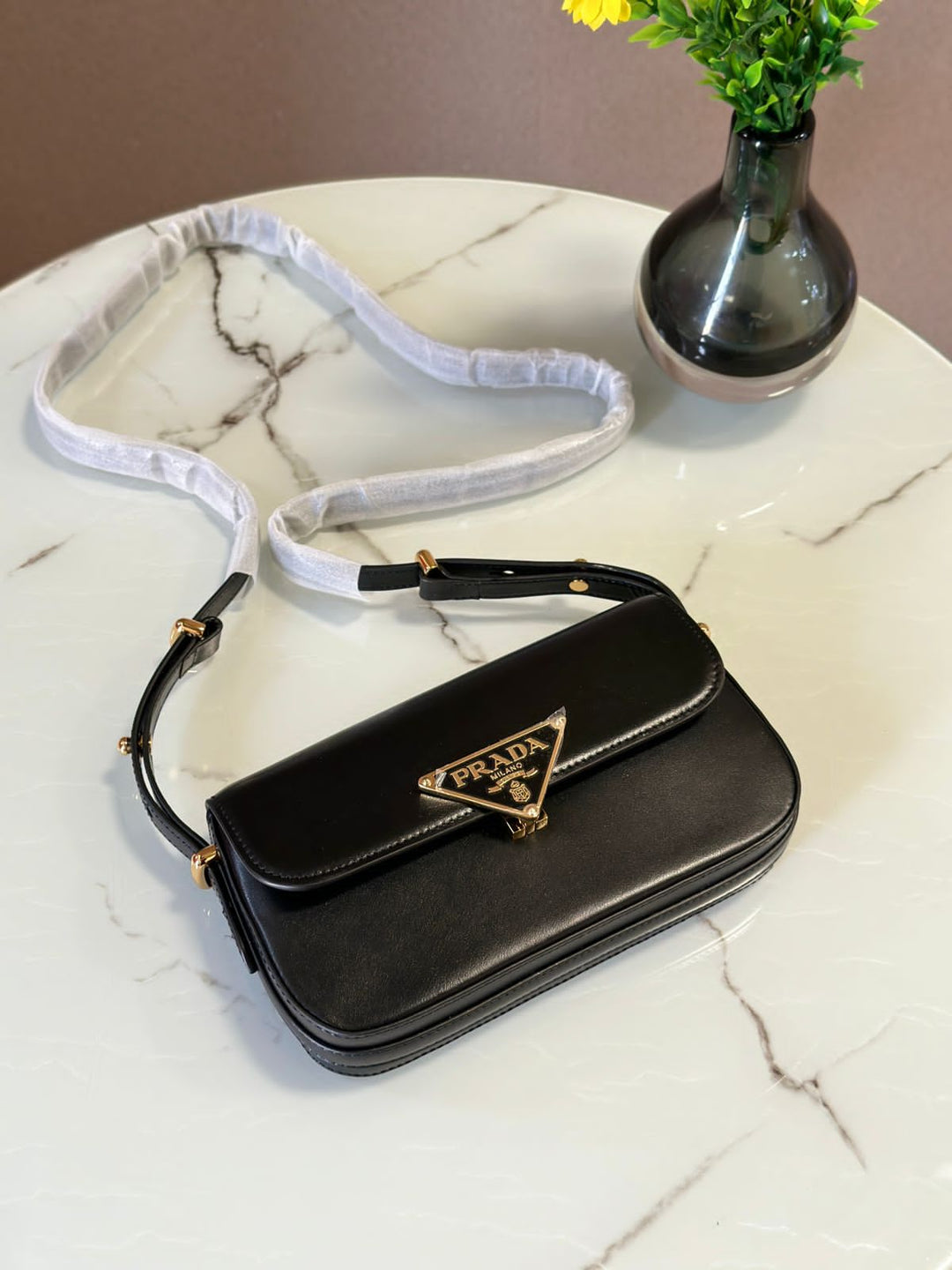Ladies Prada bags Lilly Onlines