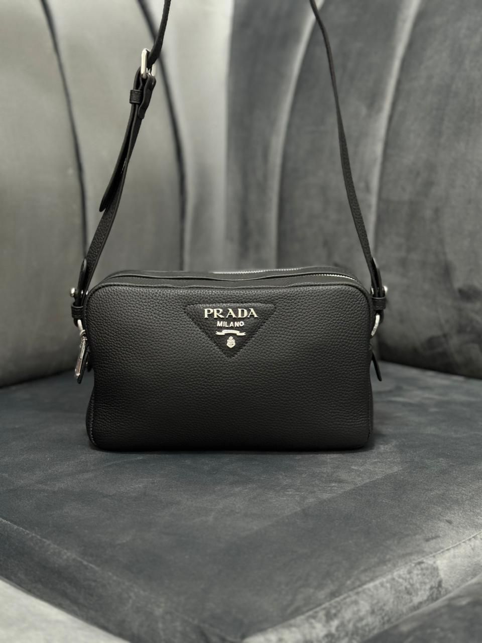 Ladies Prada bags Lilly Onlines