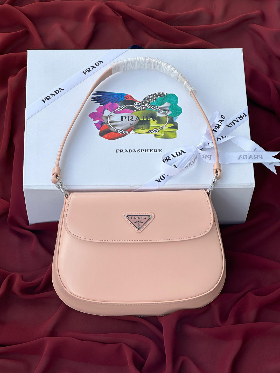 Ladies Prada bags Lilly Onlines