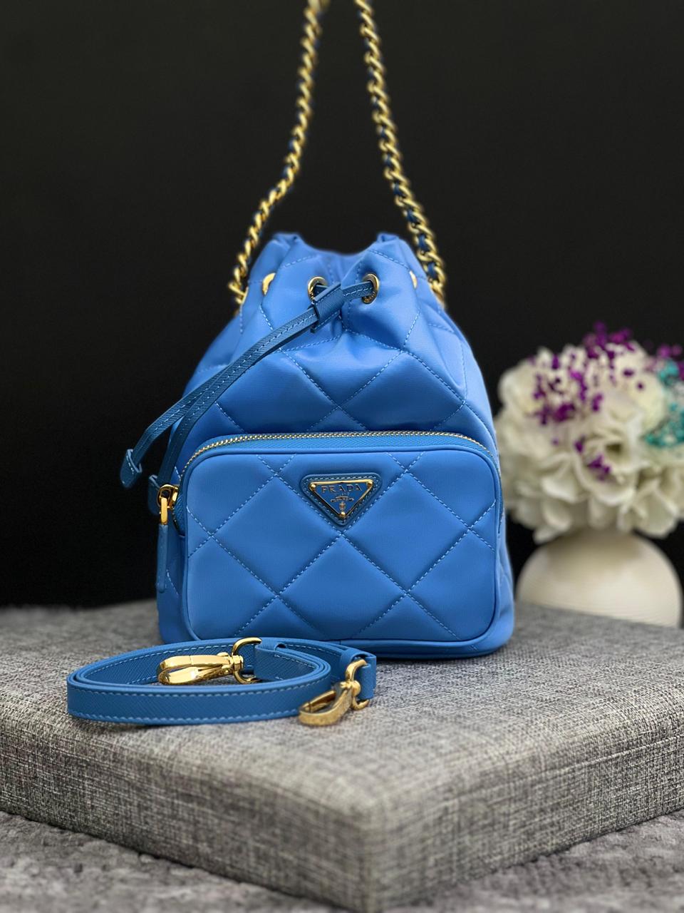 Ladies Prada bags Lilly Onlines