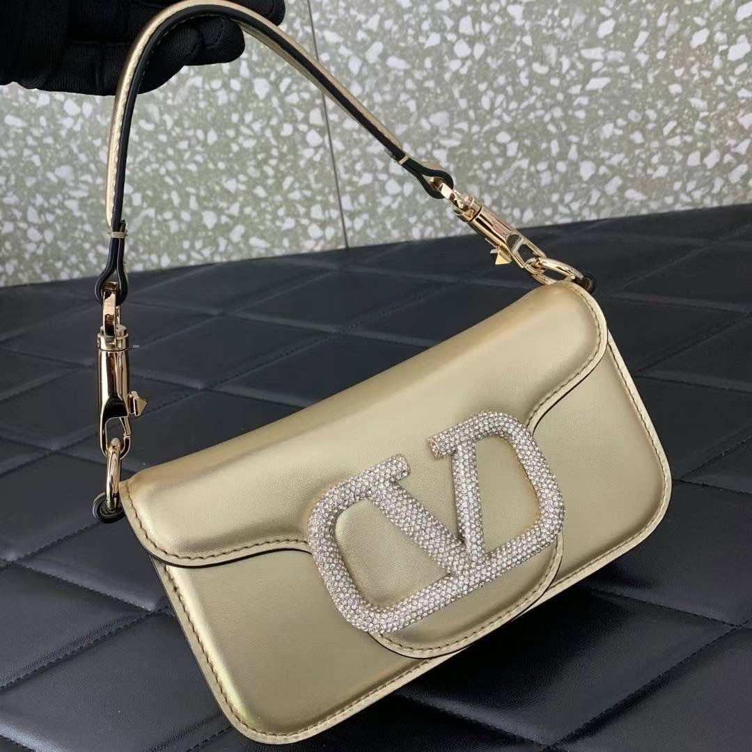 Ladies Valentino bags Lilly Onlines