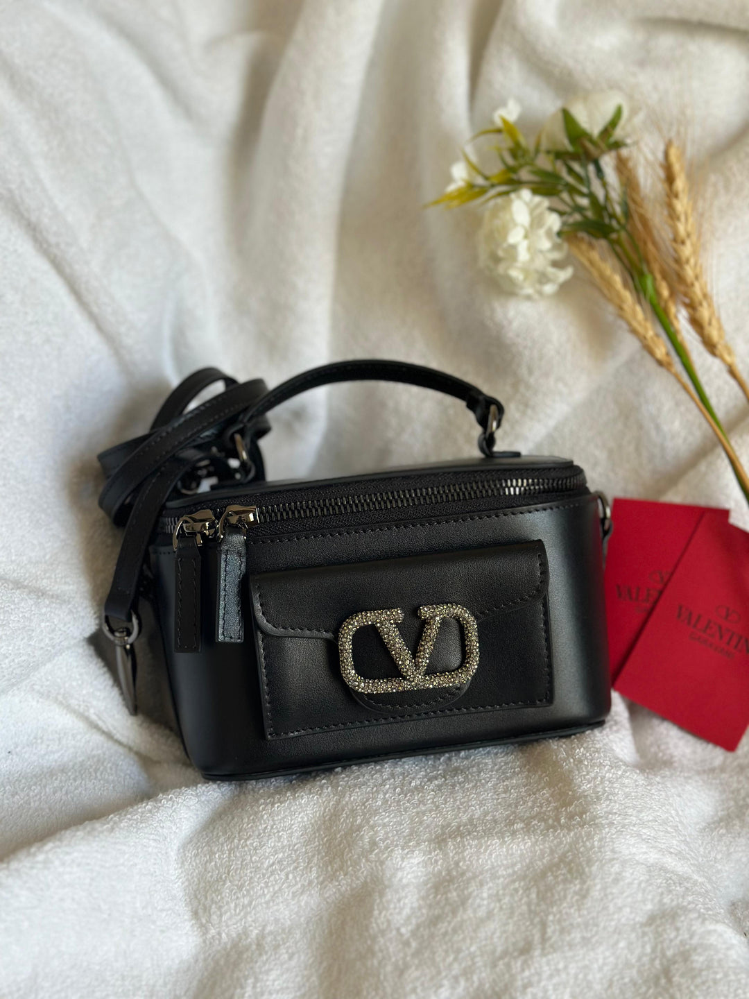 Ladies Valentino bags Lilly Onlines