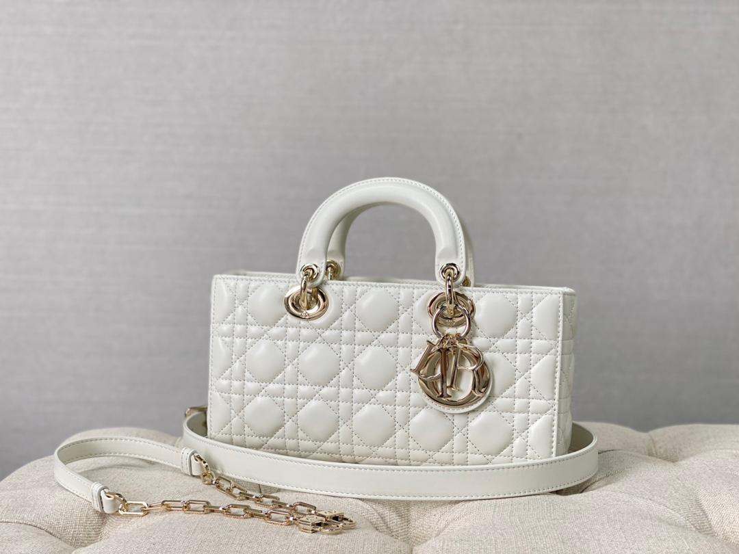 Ladies  Dior bags Lilly Onlines