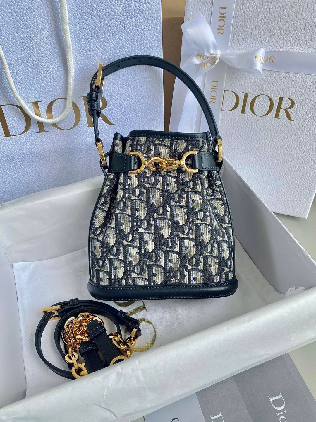 Ladies  Dior bags Lilly Onlines