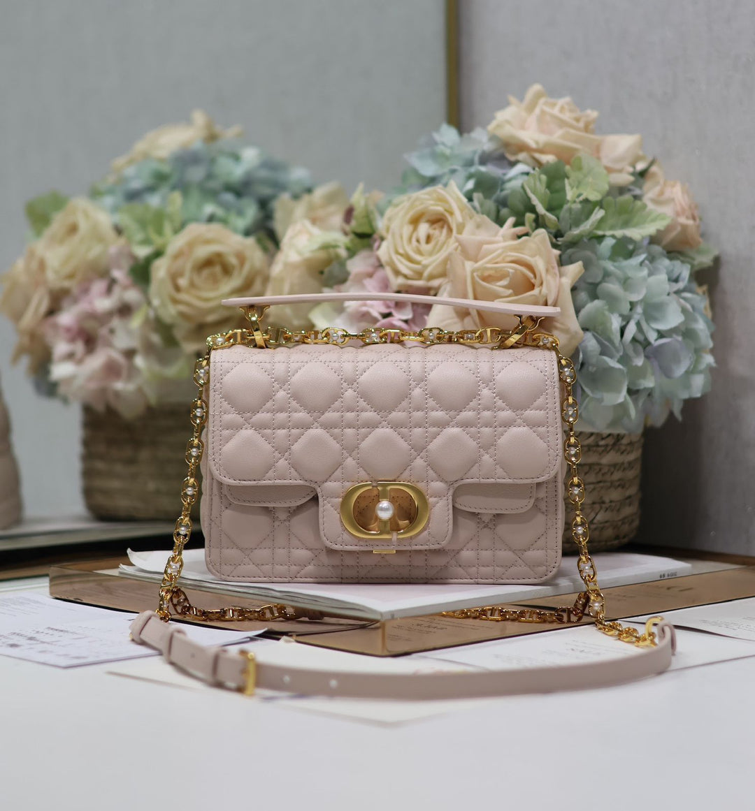 Ladies  Dior bags Lilly Onlines