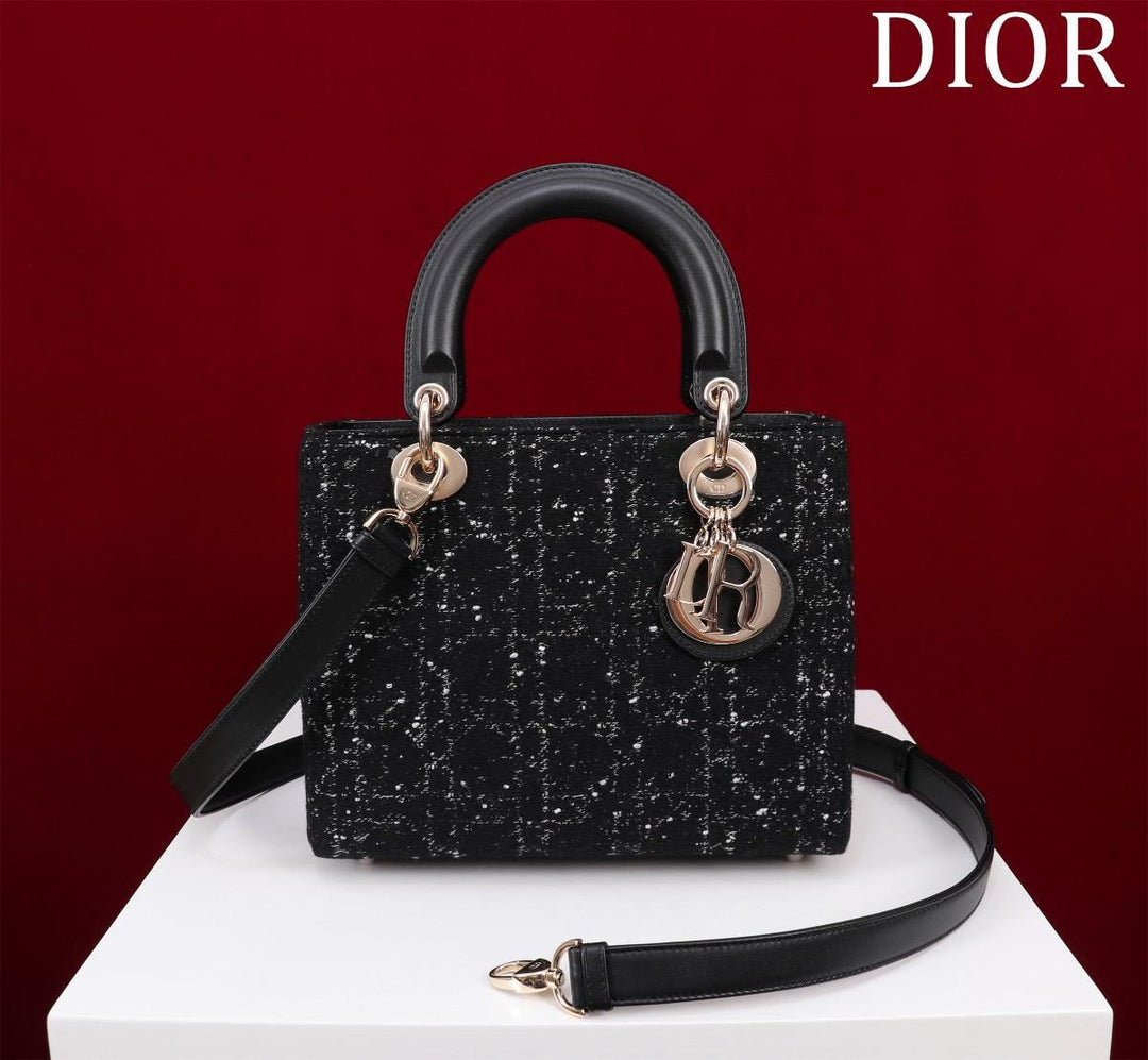Ladies  Dior bags Lilly Onlines