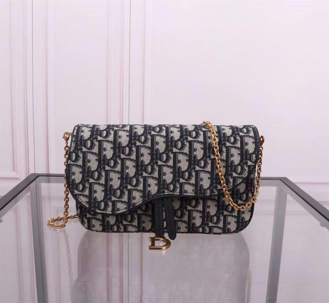 Ladies  Dior bags Lilly Onlines