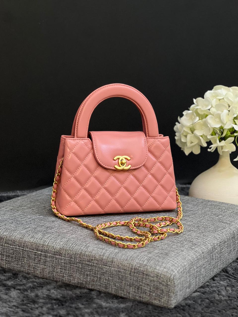 Ladies Chanel bags Lilly Onlines