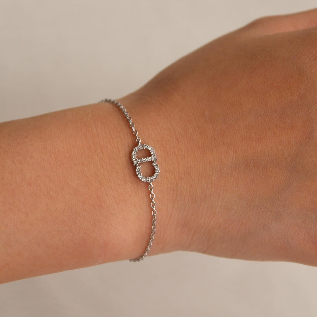 Ladies bracelets & brooches Lilly Onlines
