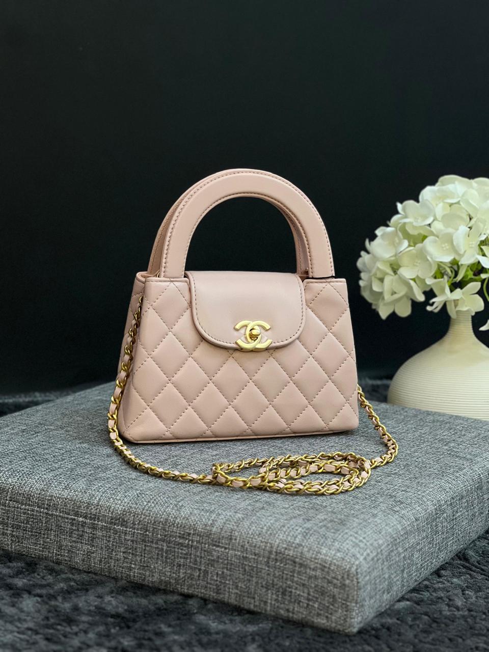 Ladies Chanel bags Lilly Onlines