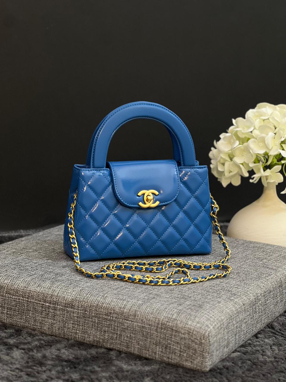 Ladies Chanel bags Lilly Onlines