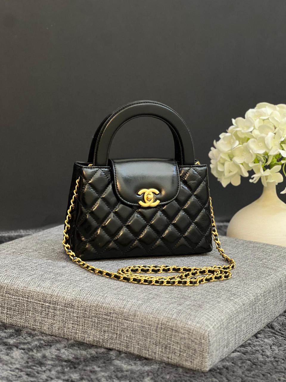 Ladies Chanel bags Lilly Onlines