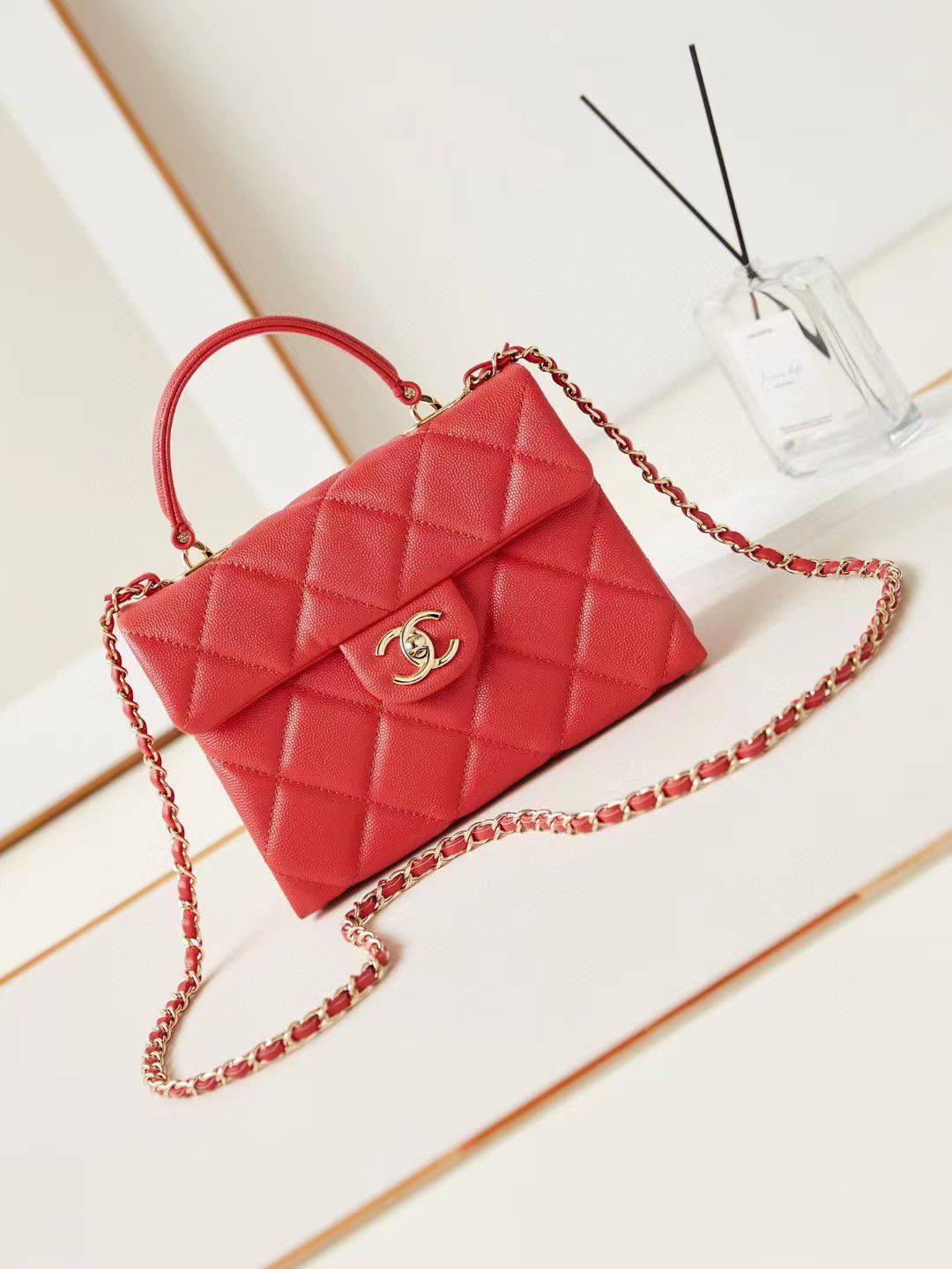 Ladies Chanel bags Lilly Onlines