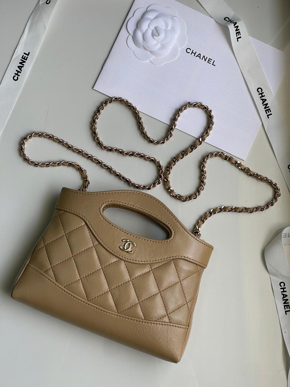 Ladies Chanel bags Lilly Onlines