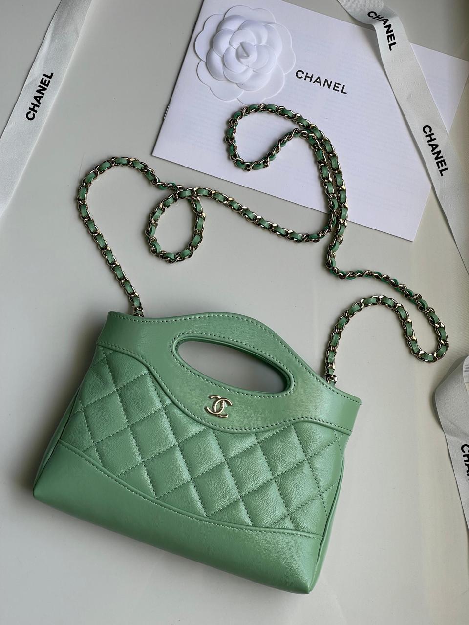 Ladies Chanel bags Lilly Onlines