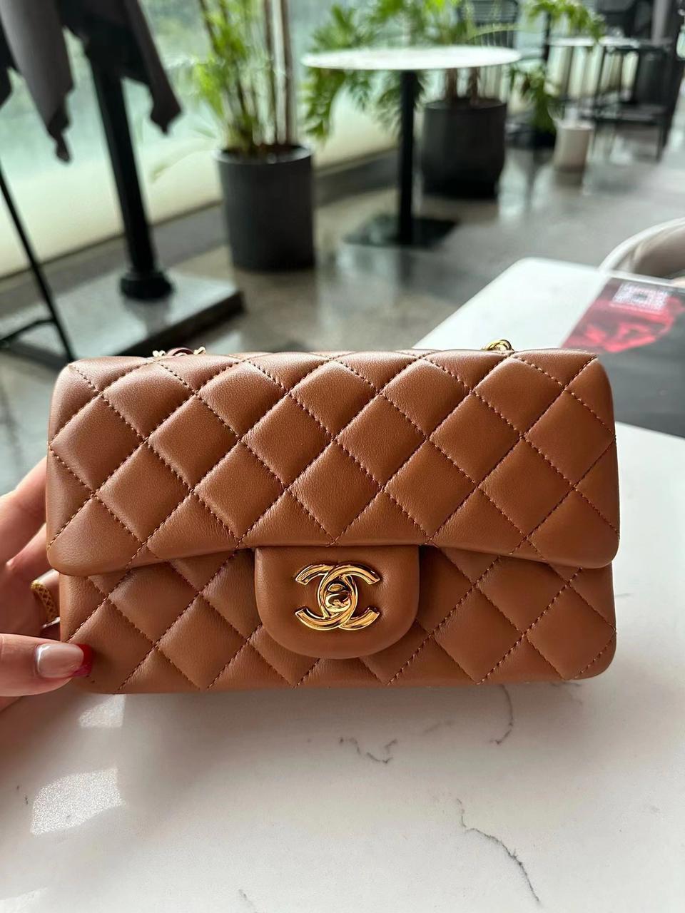 Ladies Chanel bags Lilly Onlines