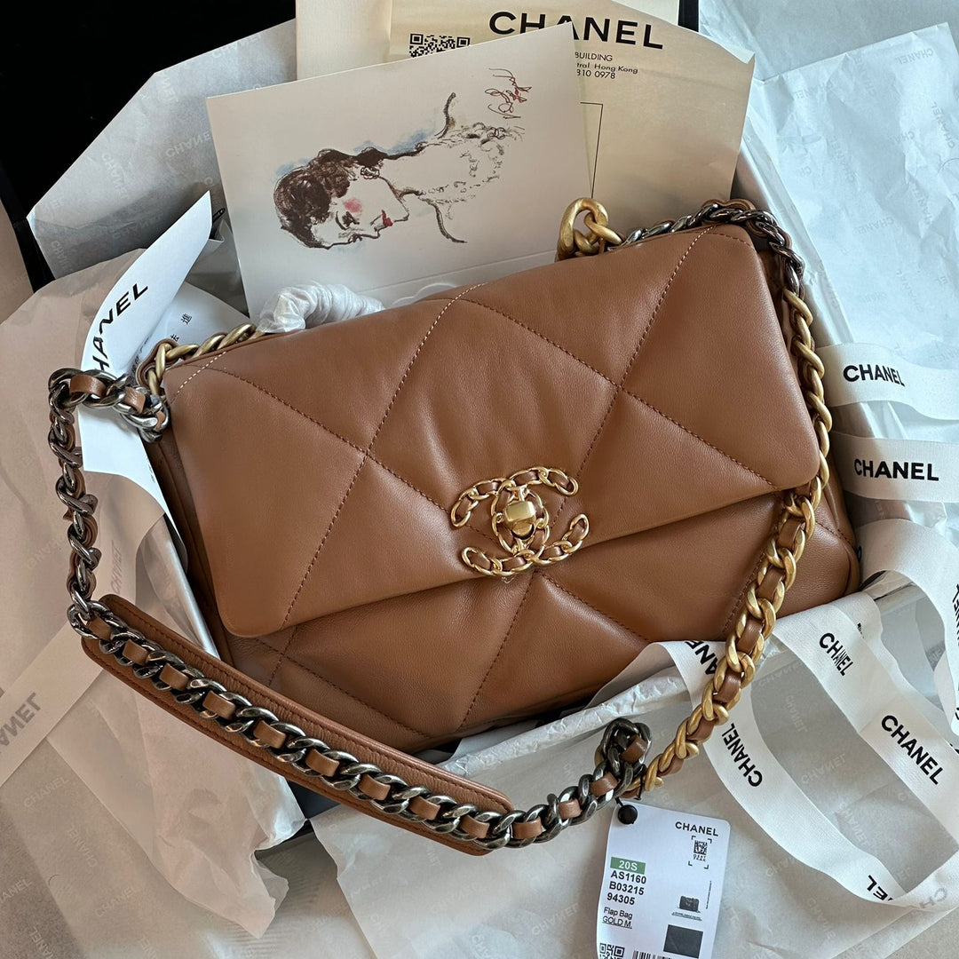 Ladies Chanel bags Lilly Onlines