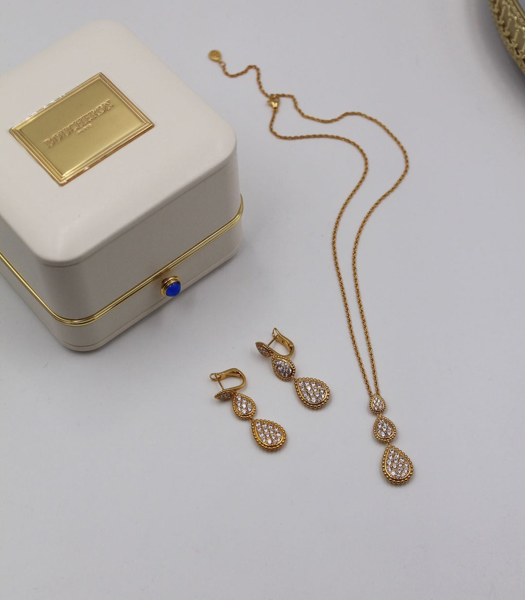 Ladies jewelry set Lilly Onlines