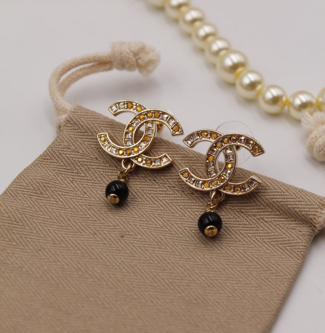Ladies rings & earrings Lilly Onlines